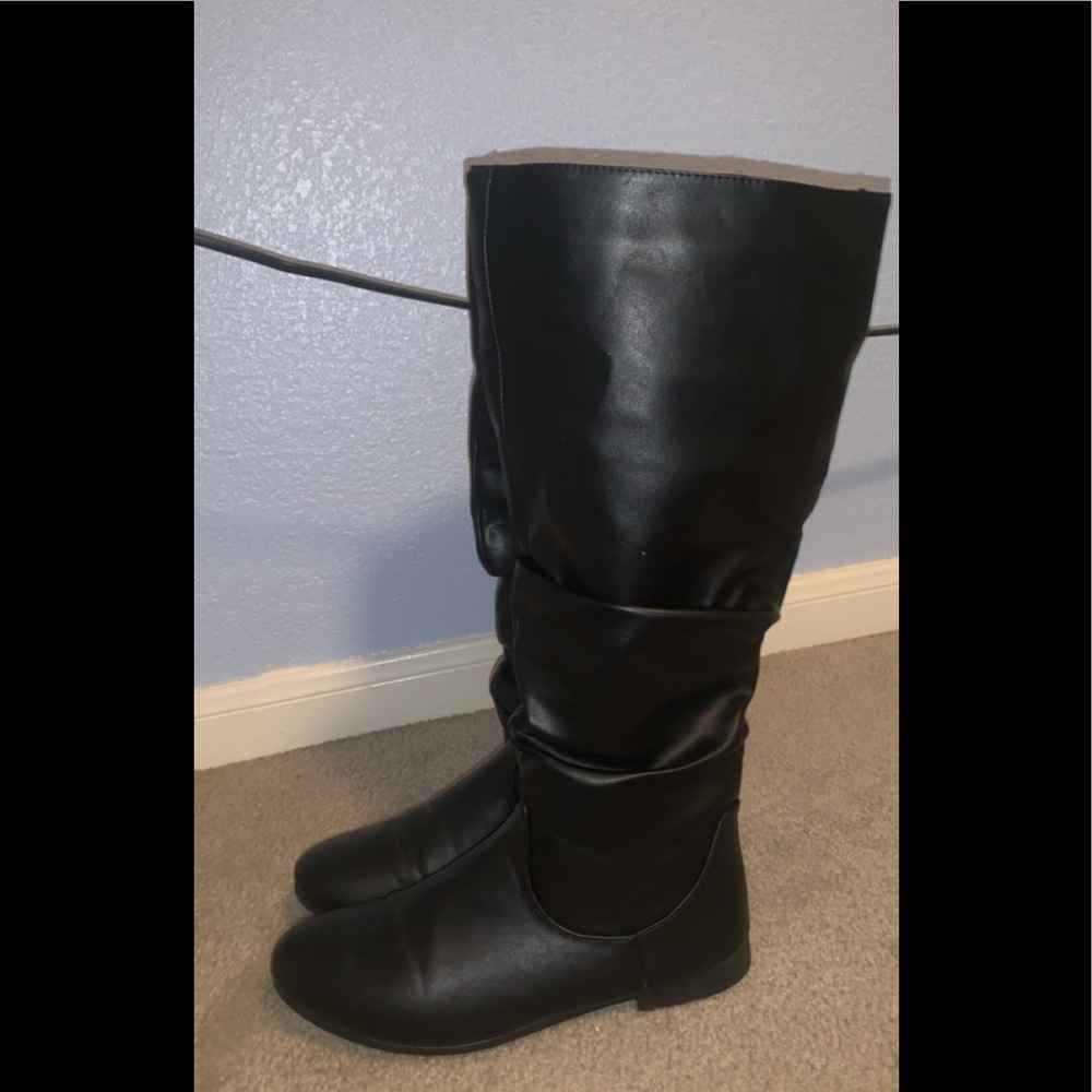 Black boots